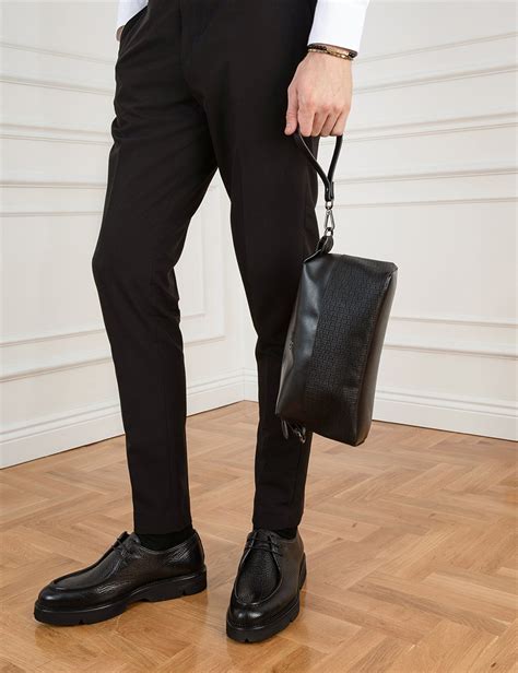burberry el çantası erkek